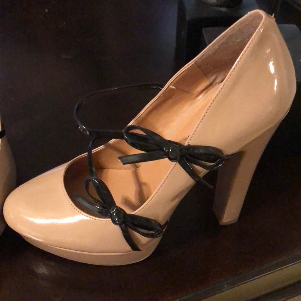 Cosmopolitan heel